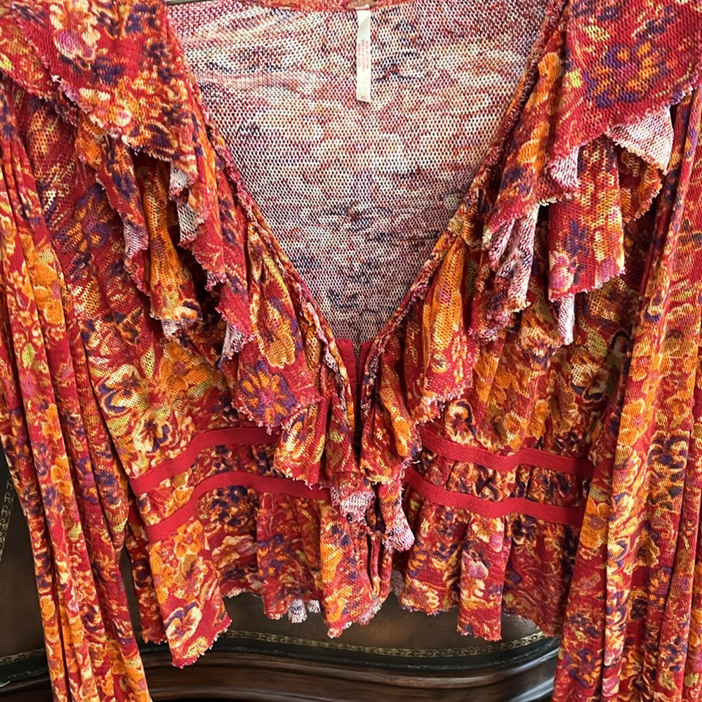 Free People boho chic ruffle top M - Picture 2 of 6
